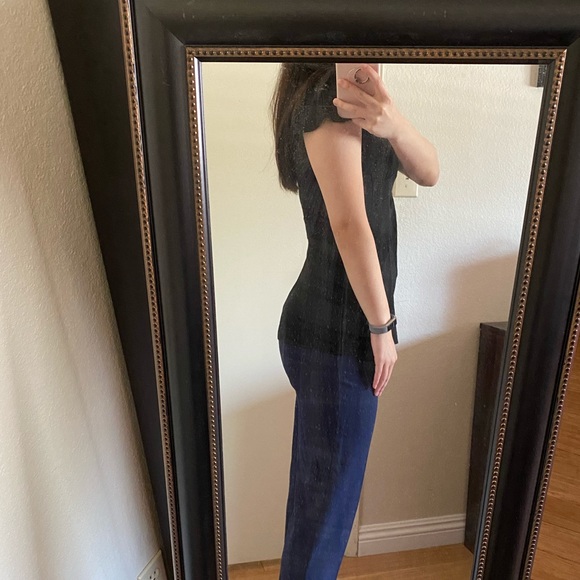 Simple Black Blouse - Picture 2 of 3